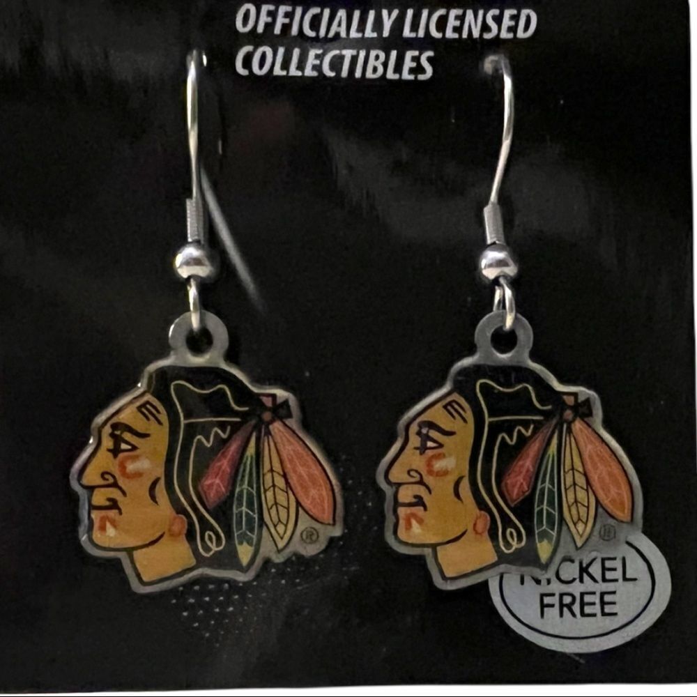 New Chicago Blackhawks officially licensed earrings!